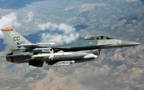 通用动力F-16战斗猎鹰全高清壁纸和背景图像