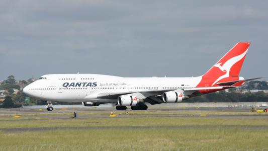 VH-OEG澳航波音747-438ER全高清壁纸和背景图像