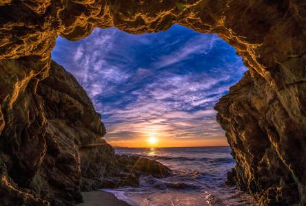 加利福尼亚州马里布海滩洞穴5k视网膜超高清壁纸和背景