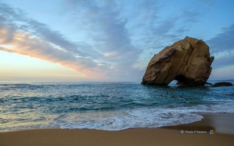 在葡萄牙的海洋岩石全高清壁纸和背景图像