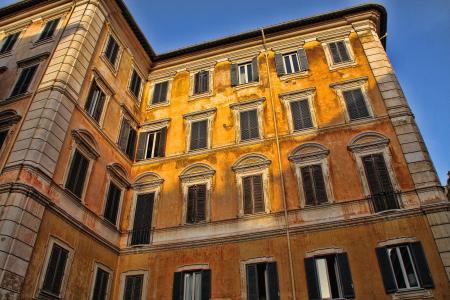 Edificio en Roma 4k超高清壁纸和背景图像