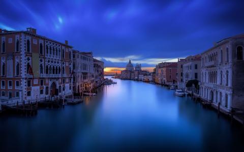 意大利威尼斯大运河黄昏全高清壁纸和背景图像
