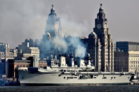 HMS Illustrious（R06）全高清壁纸和背景图像