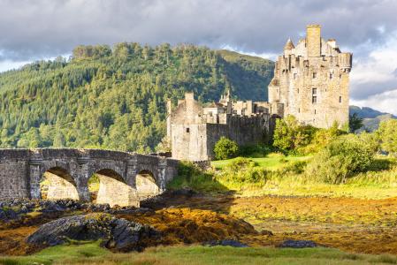 Eilean Donan城堡5k Retina超高清壁纸和背景图片