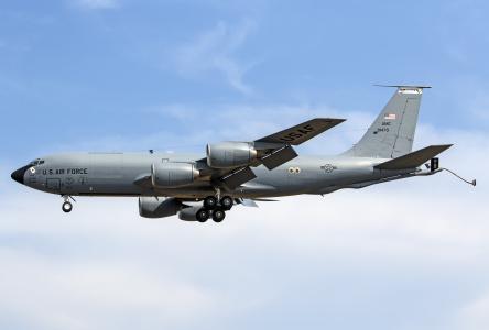 波音KC-135 Stratotanker 4k超高清壁纸和背景图像