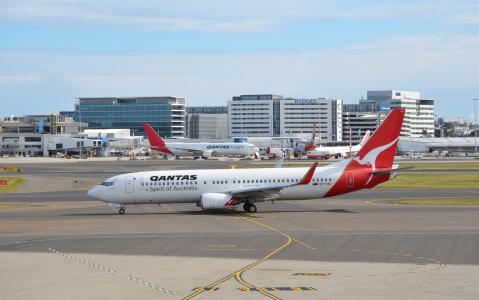 VH-VXU波音737-838澳航在悉尼机场澳大利亚全高清壁纸和背景图像