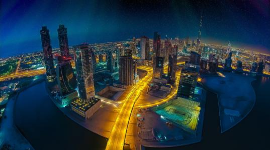 迪拜在夜间全高清壁纸和背景图像的鸟瞰图