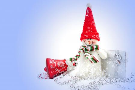 雪人和圣诞装饰5k Retina超高清壁纸和背景图片