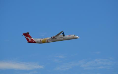 悉尼机场壁纸和背景图像的VH-QOI庞巴迪DHC-8-402Q短跑8