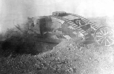 坦克5K Retina超高清壁纸和背景图片