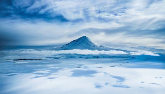 Erebus山在南极5k视网膜超高清壁纸和背景