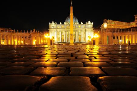 梵蒂冈在晚上4k超高清壁纸和背景