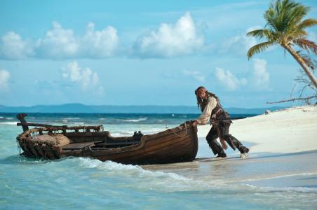 加勒比海盗：在陌生人浪潮4k超高清壁纸和背景图像