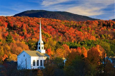 教堂在秋季全高清壁纸和背景