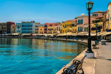 在希腊美丽的沿海城镇全高清壁纸和背景图像
