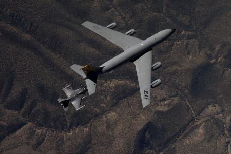 波音KC-135 Stratotanker全高清壁纸和背景图像