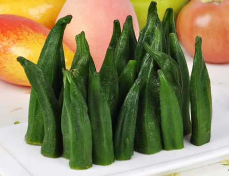 绿色蔬菜秋葵图片