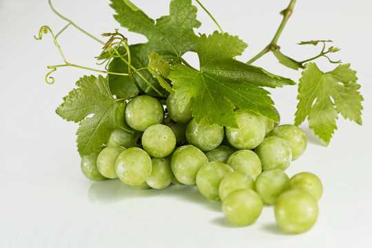 成熟的葡萄高清图片